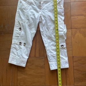 Atos Lombardini White Crop Pants - Size EUR 40 / US XS